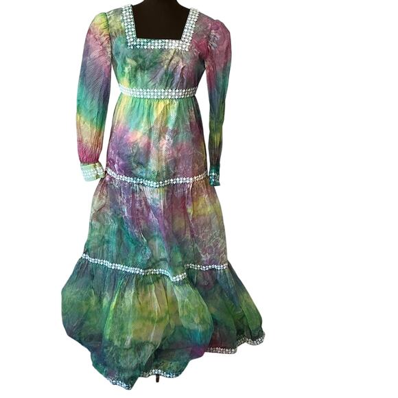 Vintage Dresses & Skirts - Vintage Tie Dye Purple Green Boho Hippie Prairie Long Sleeve Dress Size Small?